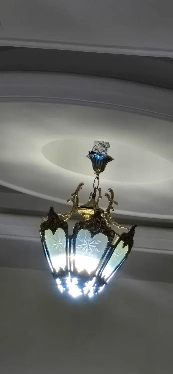 فروش ویترین ،لوستر،میز تلفن برنز|بوفه، ویترین، کنسول|مشکیندشت, |دیوار