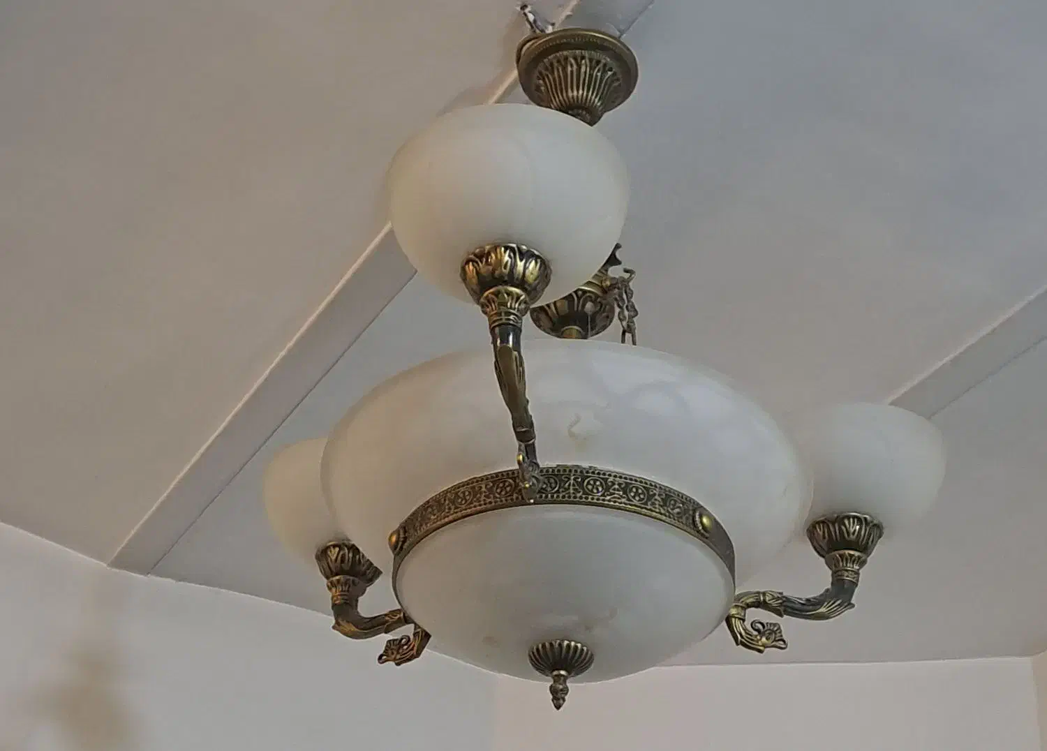 لوستر طرح برنز|لوستر و چراغ آویز|مشکین‌دشت, |دیوار