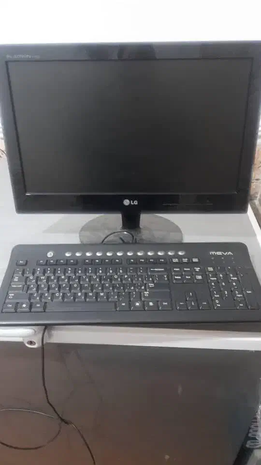 مانیتور  GL  با کیبورد|قطعات و لوازم جانبی رایانه|آبادان, |دیوار