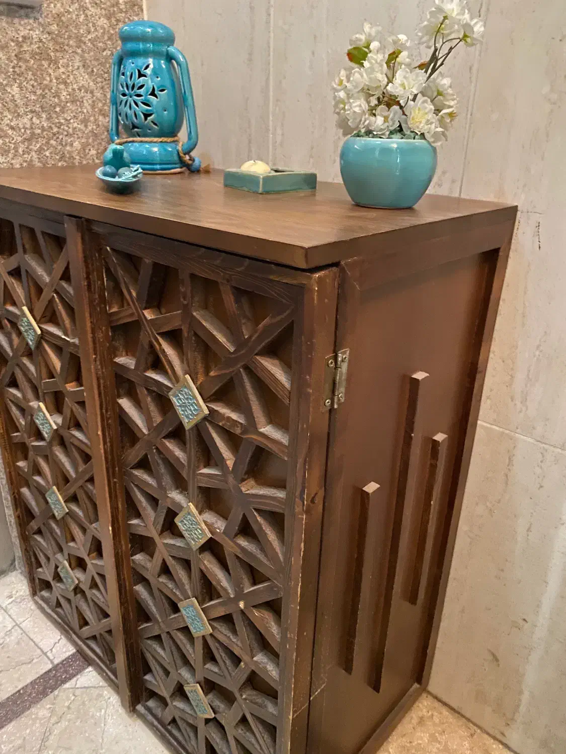 جاکفشی|جاکفشی، کمد، دراور|اصفهان, فرهنگیان|دیوار