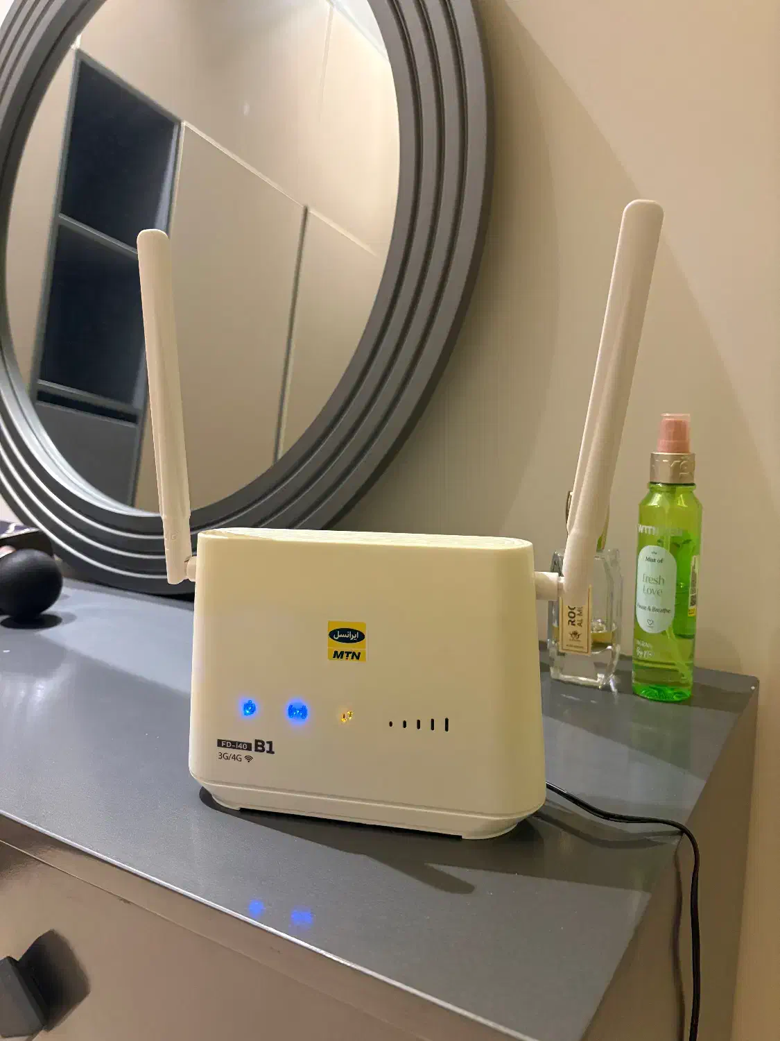 مودم رو میزی سیم کارت خور|مودم و تجهیزات شبکه|تهران, سعادتآباد|دیوار