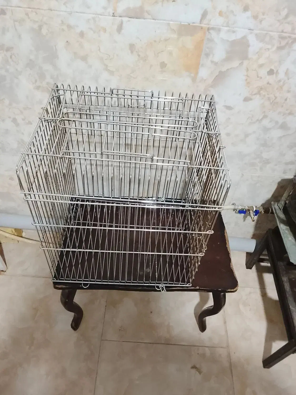 دو عدد قفس پرنده|لوازم جانبی حیوانات|اصفهان, ارغوانیه|دیوار