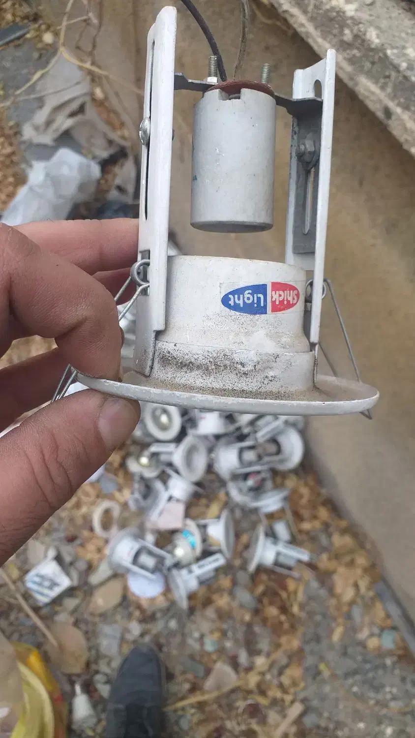 قاب هالوژن|لامپ و چراغ|کرج, شهرک احمدیه‎|دیوار