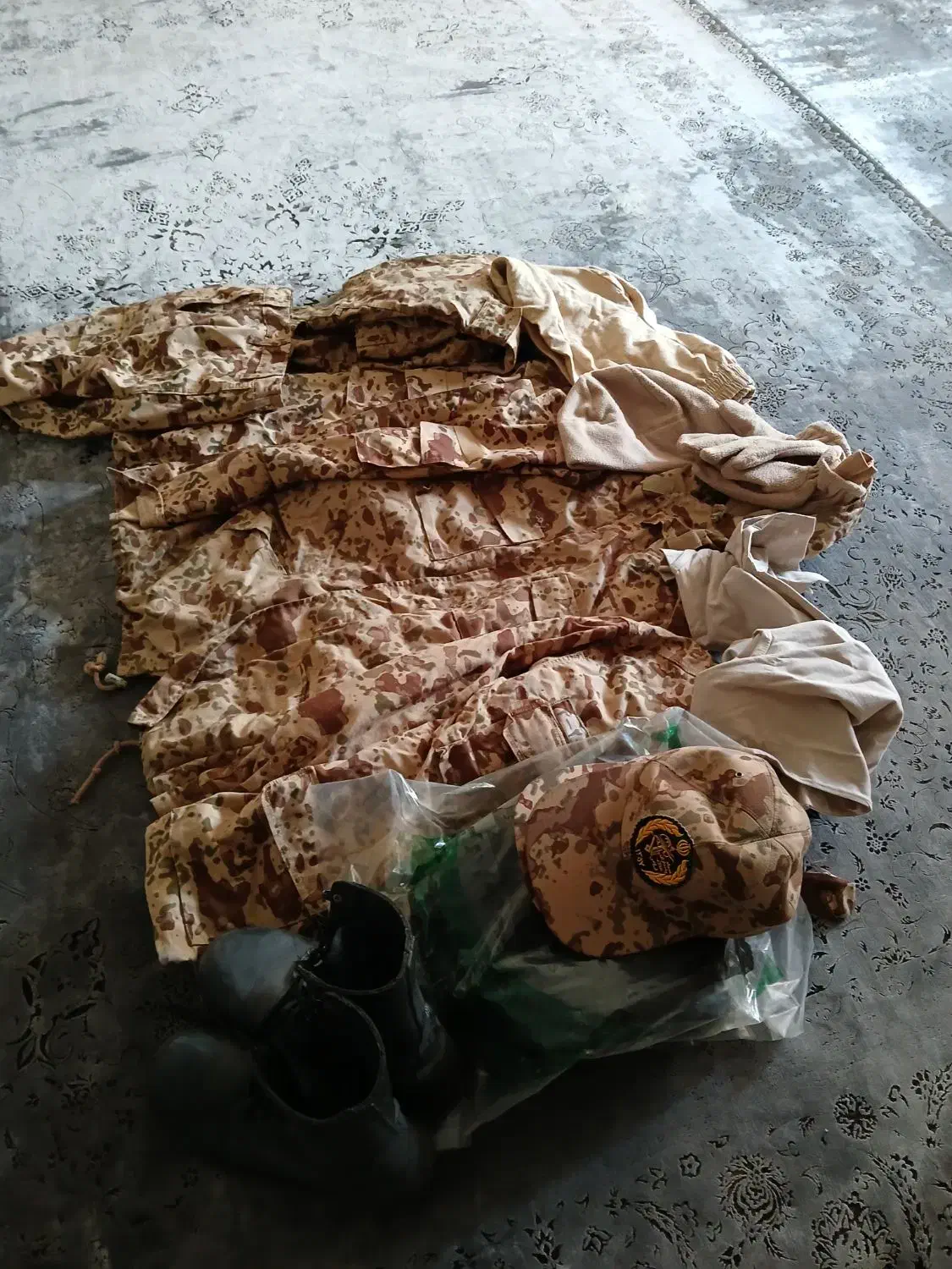 لباس سربازی سایز لارج|لباس|پیشوا, |دیوار