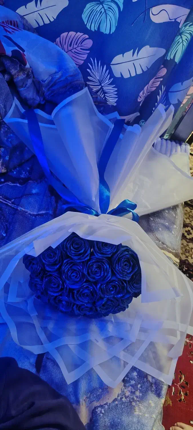 فروش دسته گل روبانی آبی رنگ شاین دار|گل مصنوعی|سنندج, |دیوار