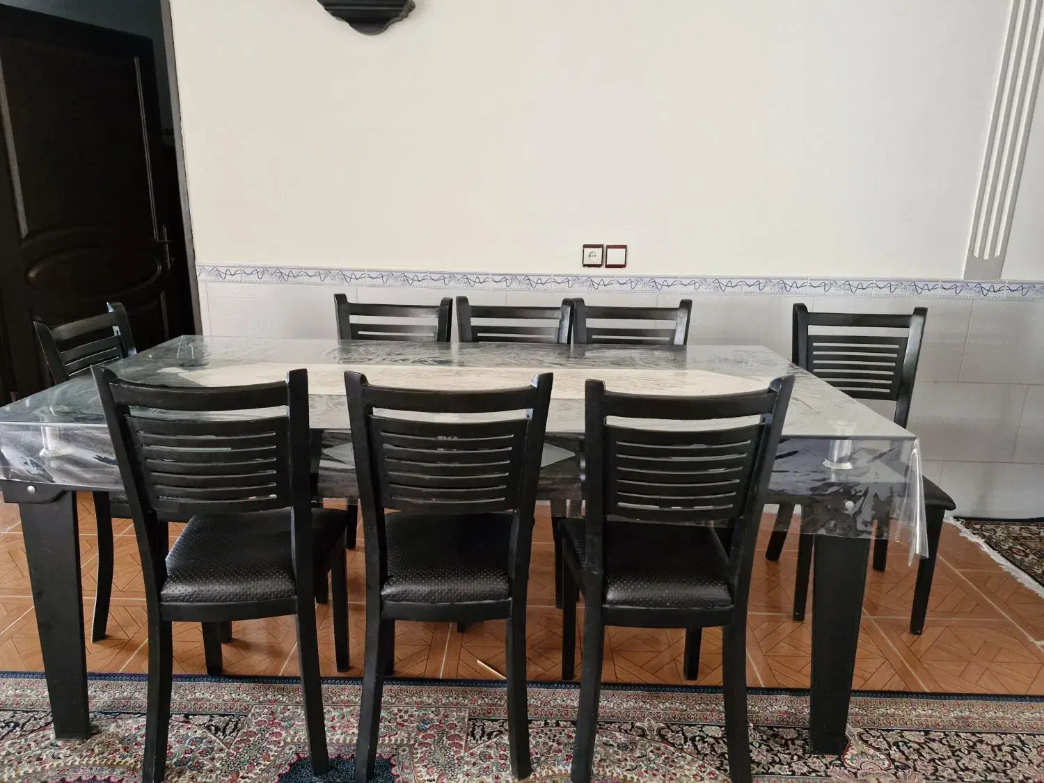 میز ناهارخوری تمام چوب|میز و صندلی غذاخوری|سیرجان, |دیوار