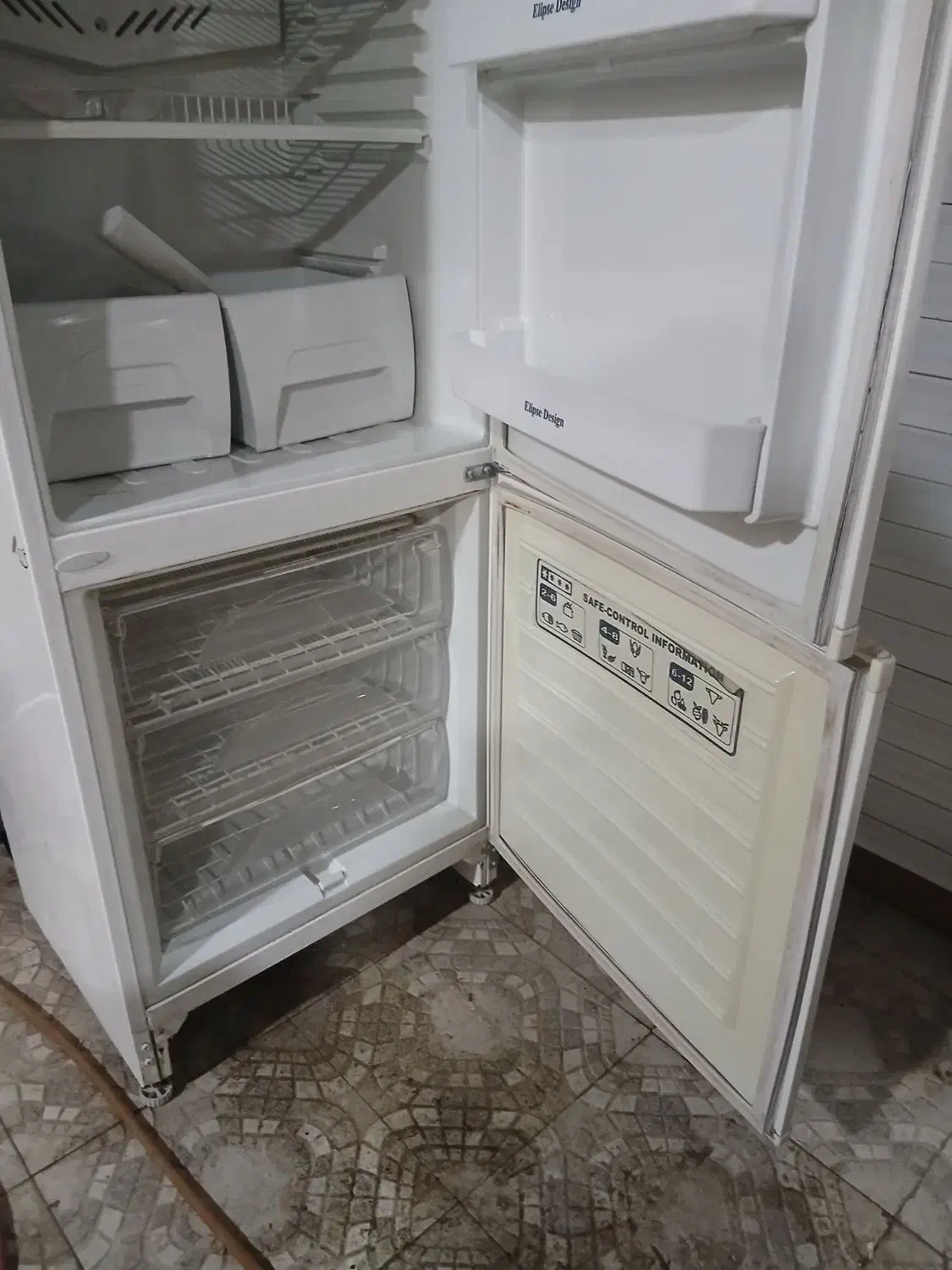 یخچال امرسان|یخچال و فریزر|قم, نیروگاه|دیوار