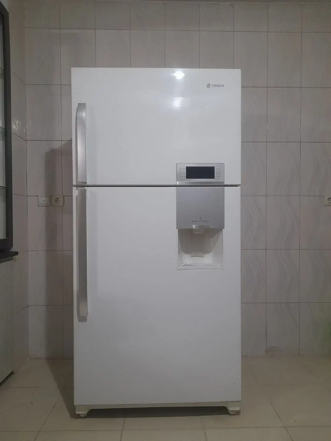 یخچال  موتور سوخته ۱سال کارکرده سالم سالم همچی|یخچال و فریزر|گرگان, |دیوار