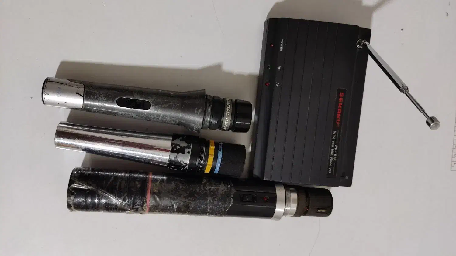 میکروفن بی سیم|آلات موسیقی|بروجرد, |دیوار