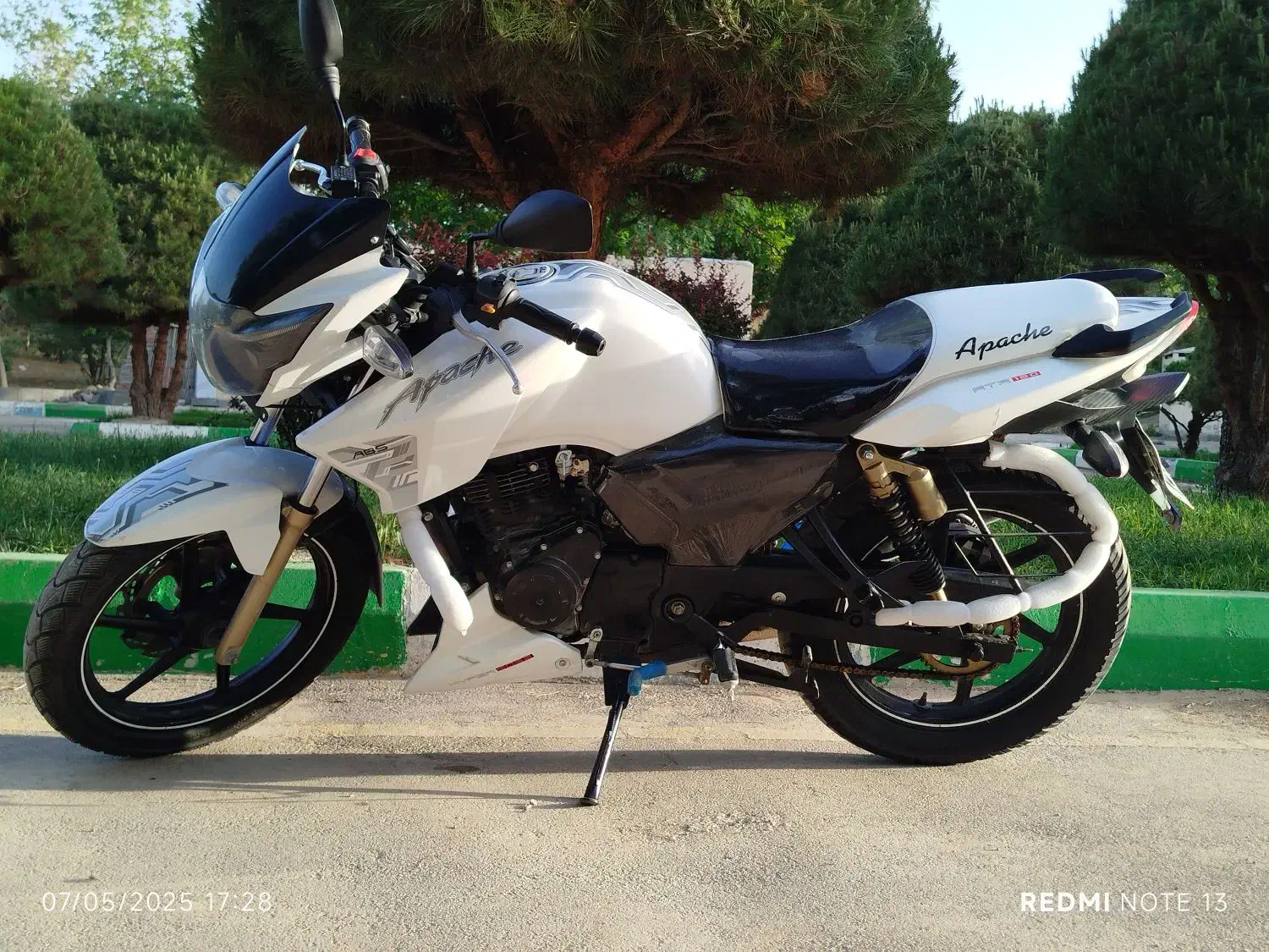 اپاچی مدل 94 و 89|موتورسیکلت|تربتحیدریه, ده پائین|دیوار