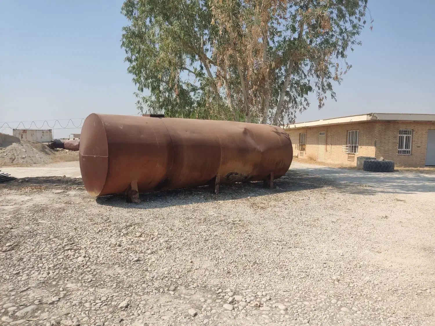 مخزن 20 هزار لیتری|ماشین‌آلات صنعتی|رامهرمز, |دیوار