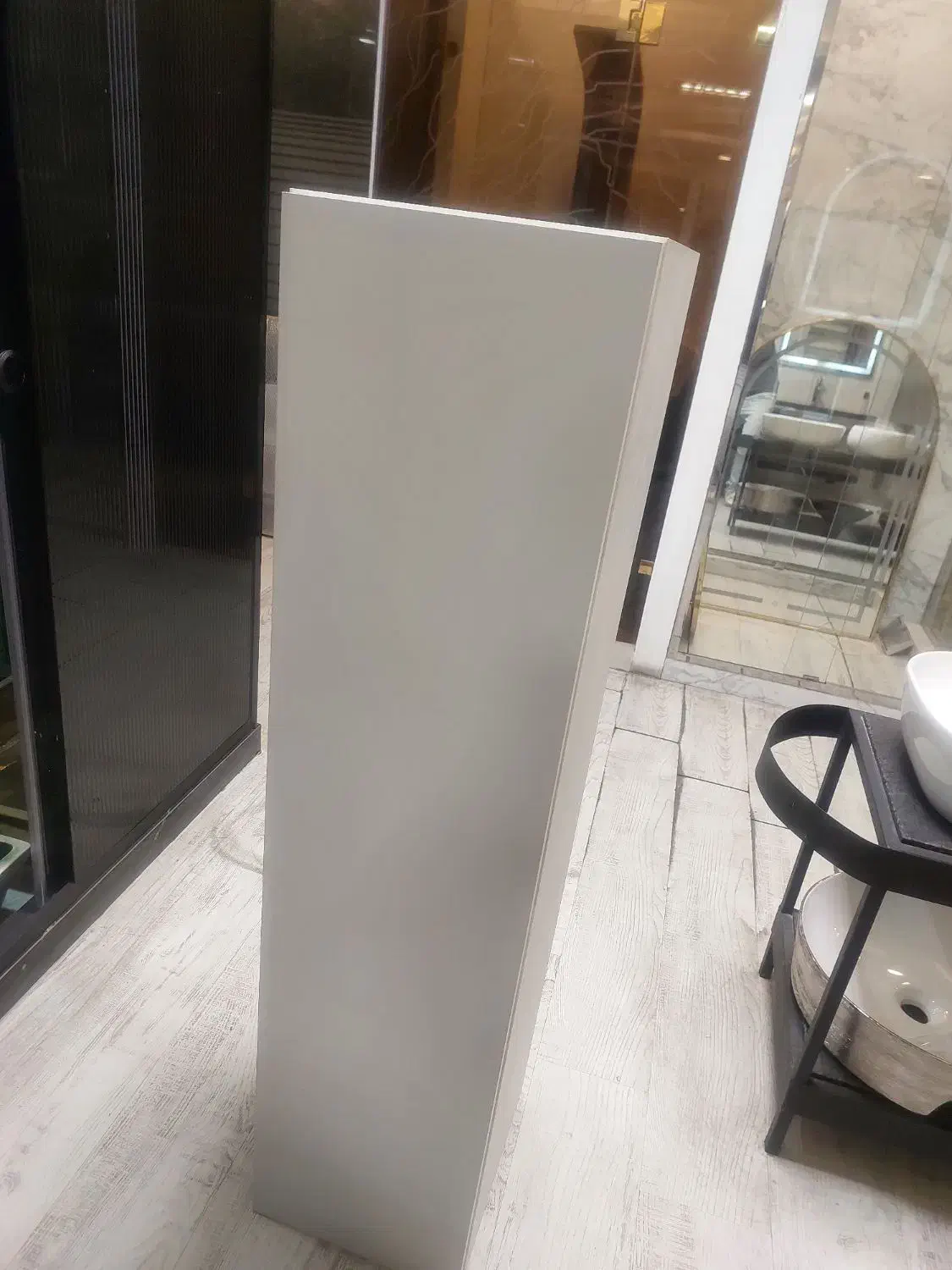 یک عدد باکس دیواری تمام ضد آب سفید|جاکفشی، کمد، دراور|تهران, شهرک غرب|دیوار