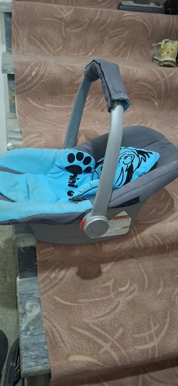 کریرسالم|کالسکه و لوازم جانبی|قم, نخودی|دیوار