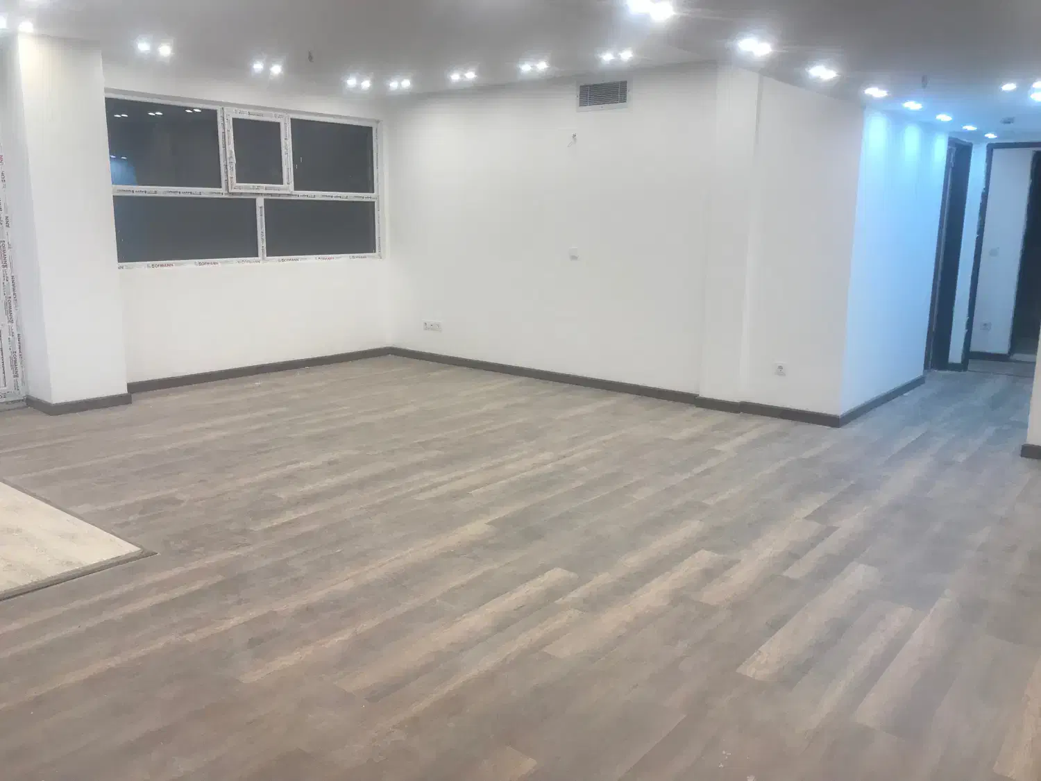 آپارتمان فروشی شهرک امیرالمونین بلوار ناجا|فروش آپارتمان|کاشان, فاز ۱ ناجی آباد|دیوار