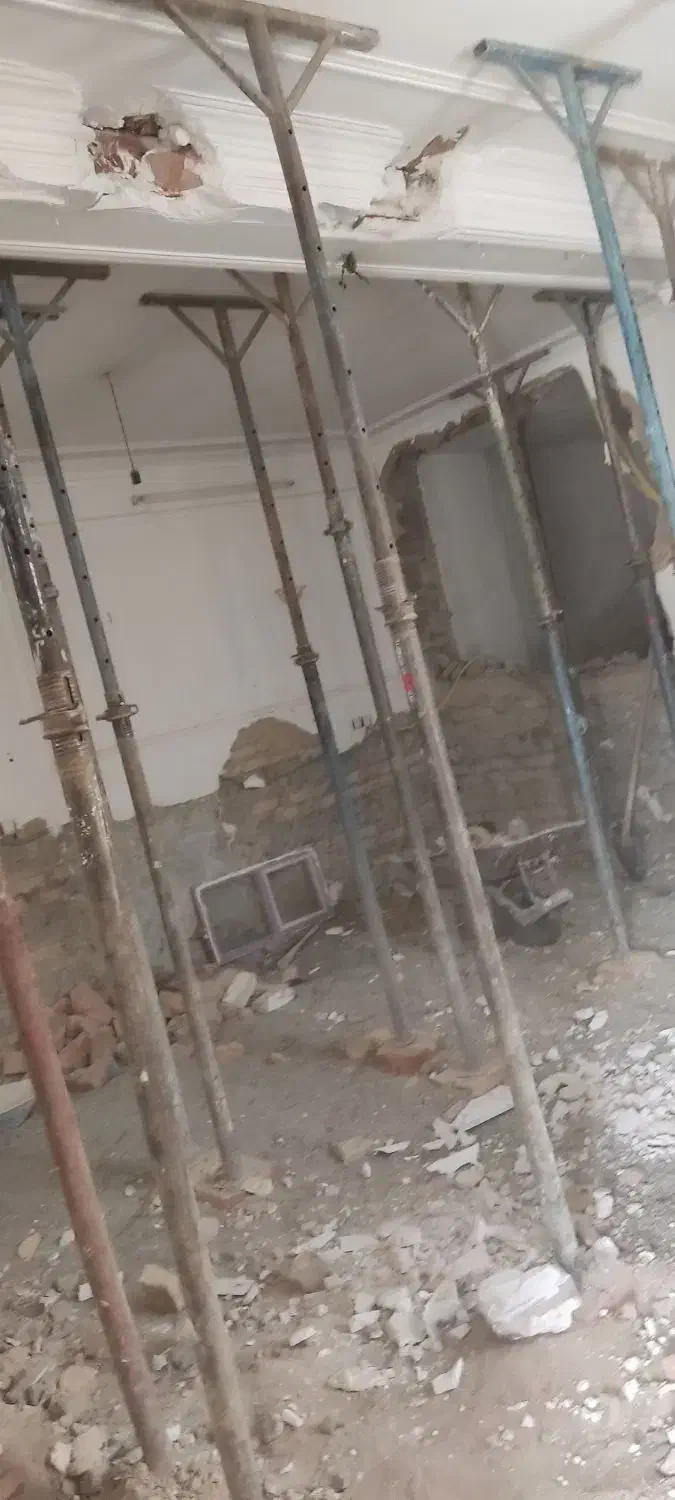 تخریب باپیکورتغییرات پل وستون بنا لوله کشی0تا100|خدمات پیشه و مهارت|زاهدان, |دیوار