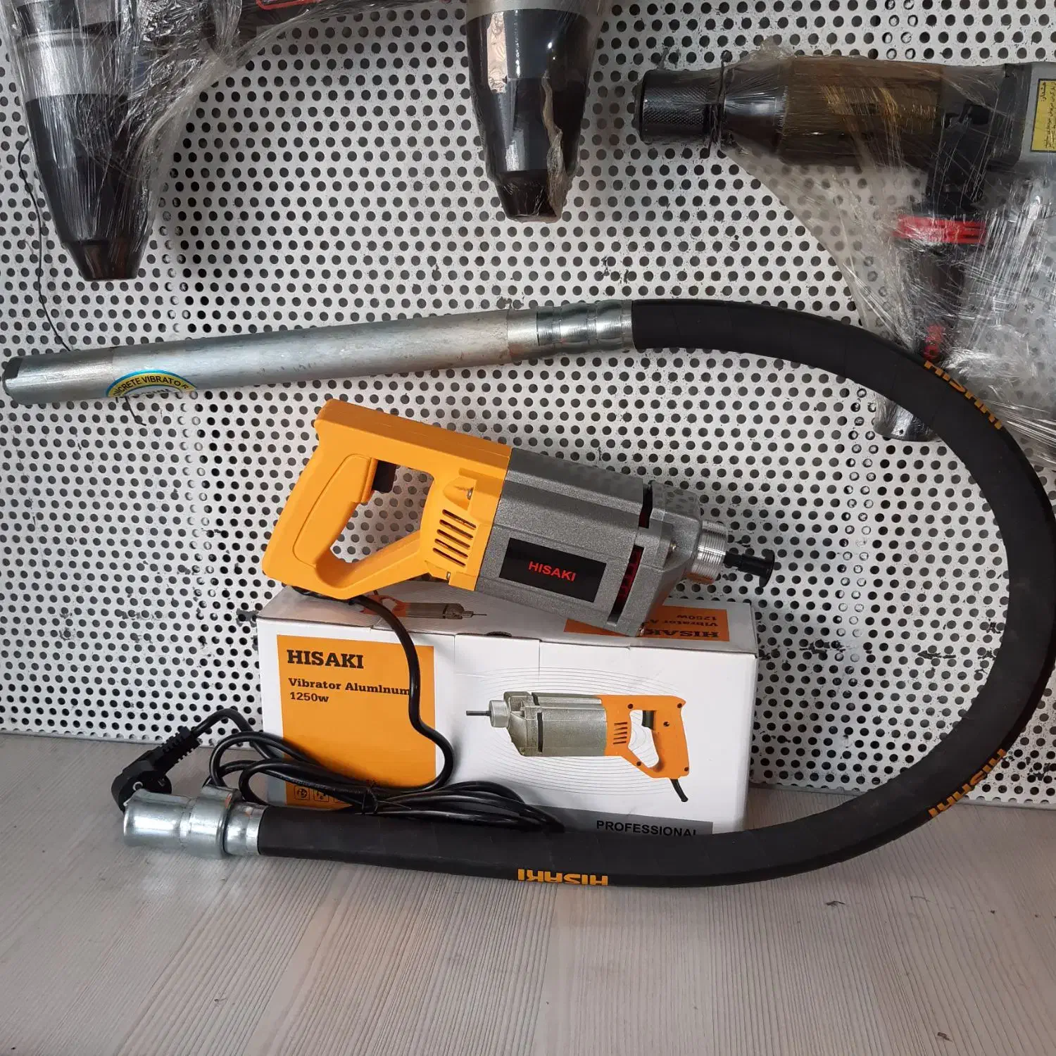 ویبره دریلی بتن ویبره برقی ویبره بنزینی شلنگ ویبره|ماشینآلات صنعتی|ری, شهید بهشتی|دیوار