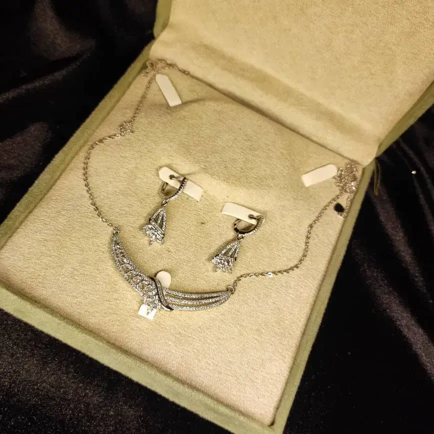 فروش انواع بدلی جات رنگ ثابت و طلا روس|بدلیجات|زاهدان, |دیوار