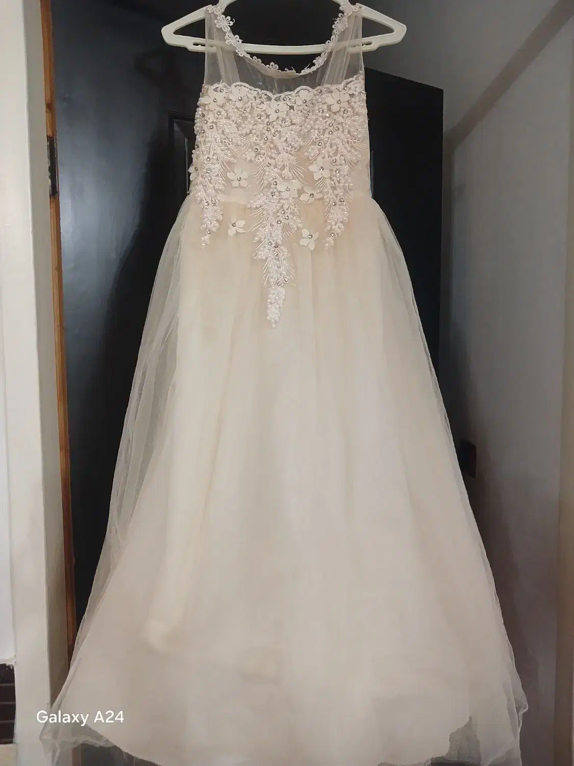 لباس عروس بچگونه فروش فوری|لباس|نظرآباد, نظرآباد|دیوار