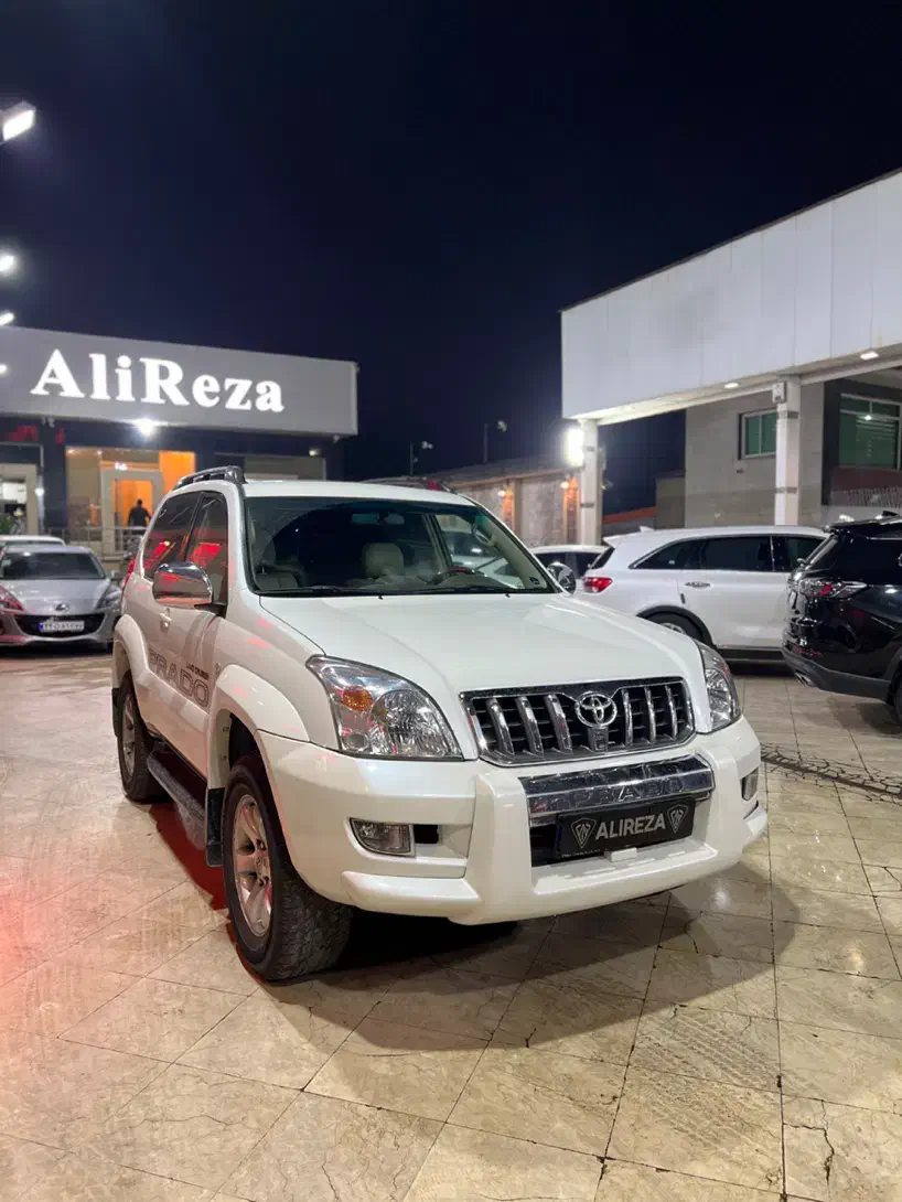 تویوتا پرادو دو درب ۶سیلندر|خودرو سواری و وانت|رشت, کوی طالقانی|دیوار