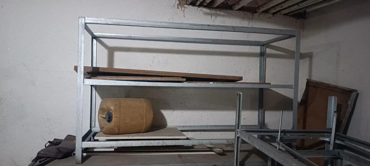 دو عدد میز آهنی 2متری 180سانت|میز و صندلی غذاخوری|تهران, مجیدآباد|دیوار