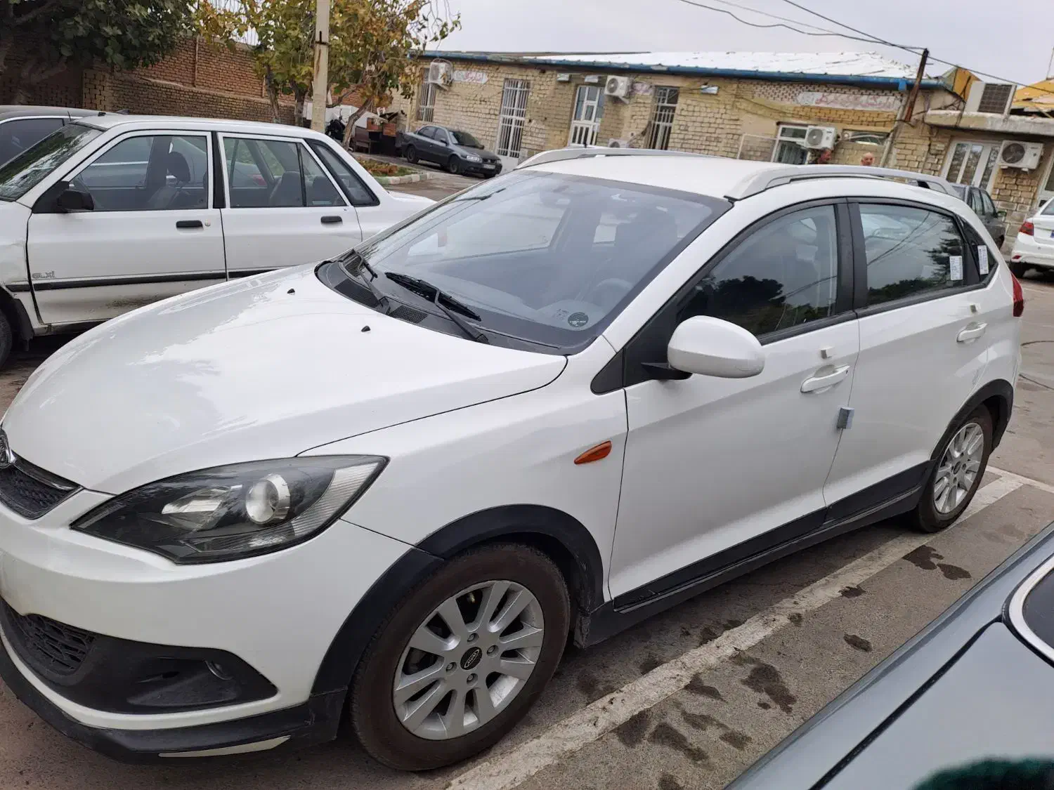 ام وی ام ۳۱۵ s فوق العاده  تمیز|خودرو سواری و وانت|کرمانشاه, |دیوار