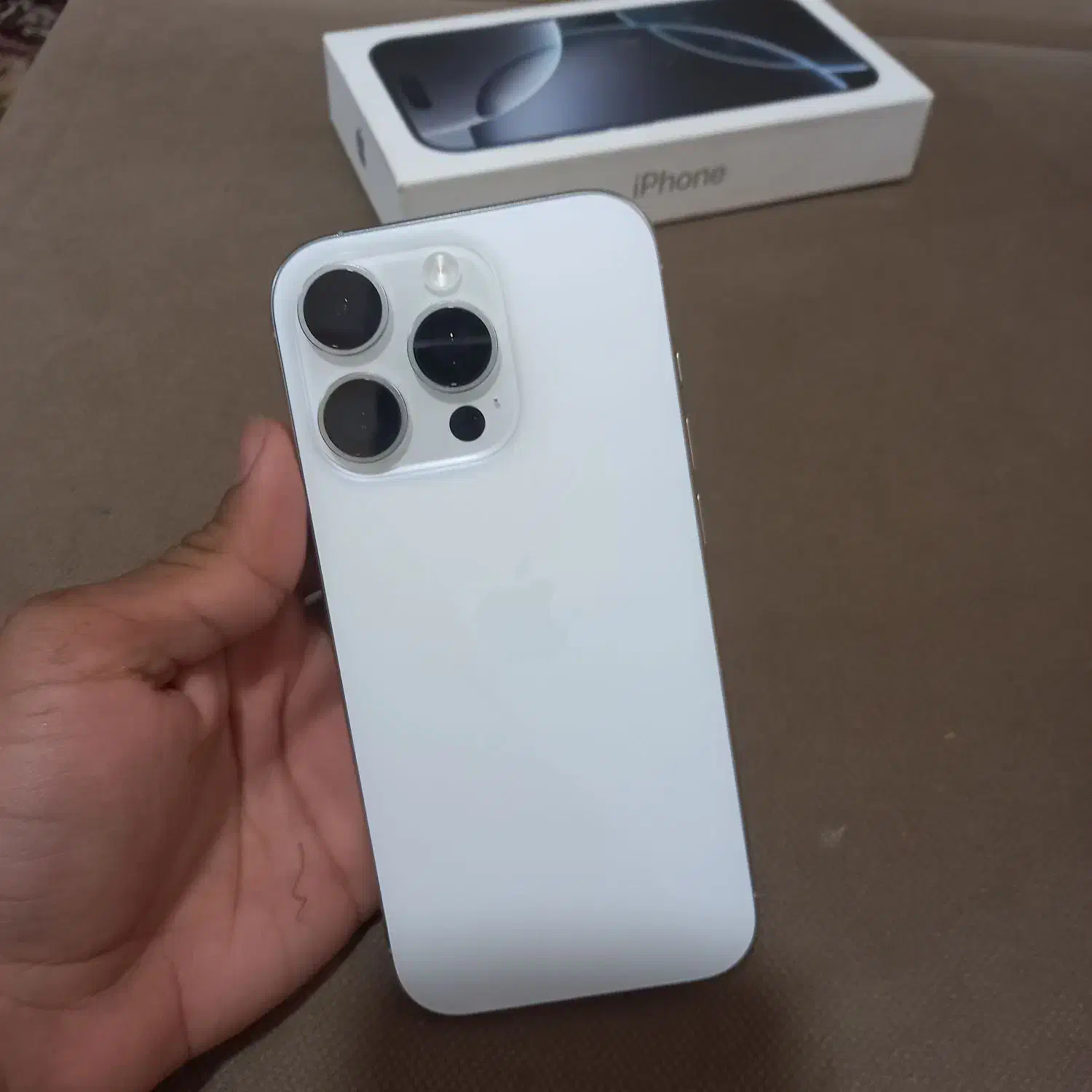 آیفون ۱۶ پرو باطری ۱۰۰|موبایل|بندرعباس, |دیوار