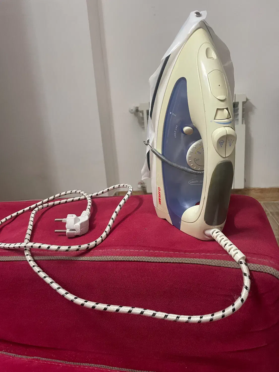 اتو بخارGirmi|اتو و لوازم اتو|املش, |دیوار