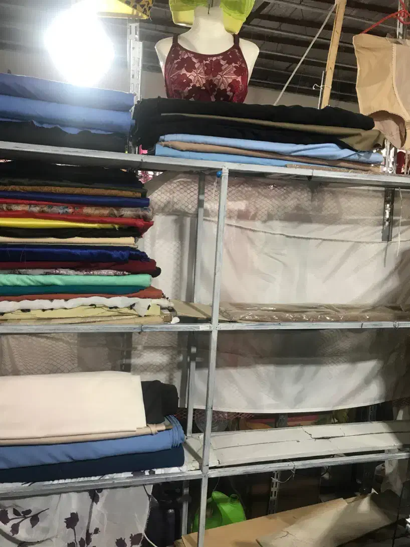 قفسه اهنی محکم|کتابخانه، شلف، قفسه‌های دیواری|خرم‌آباد, |دیوار