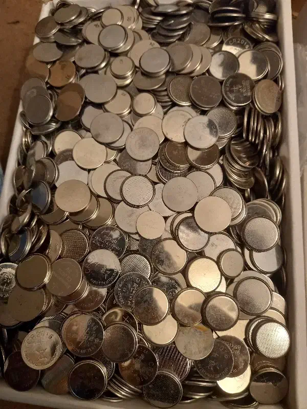 باطری ساعتی جهت استخراج فلزات|قطعات یدکی و لوازم جانبی|مهاباد (آذربایجان غربی), |دیوار