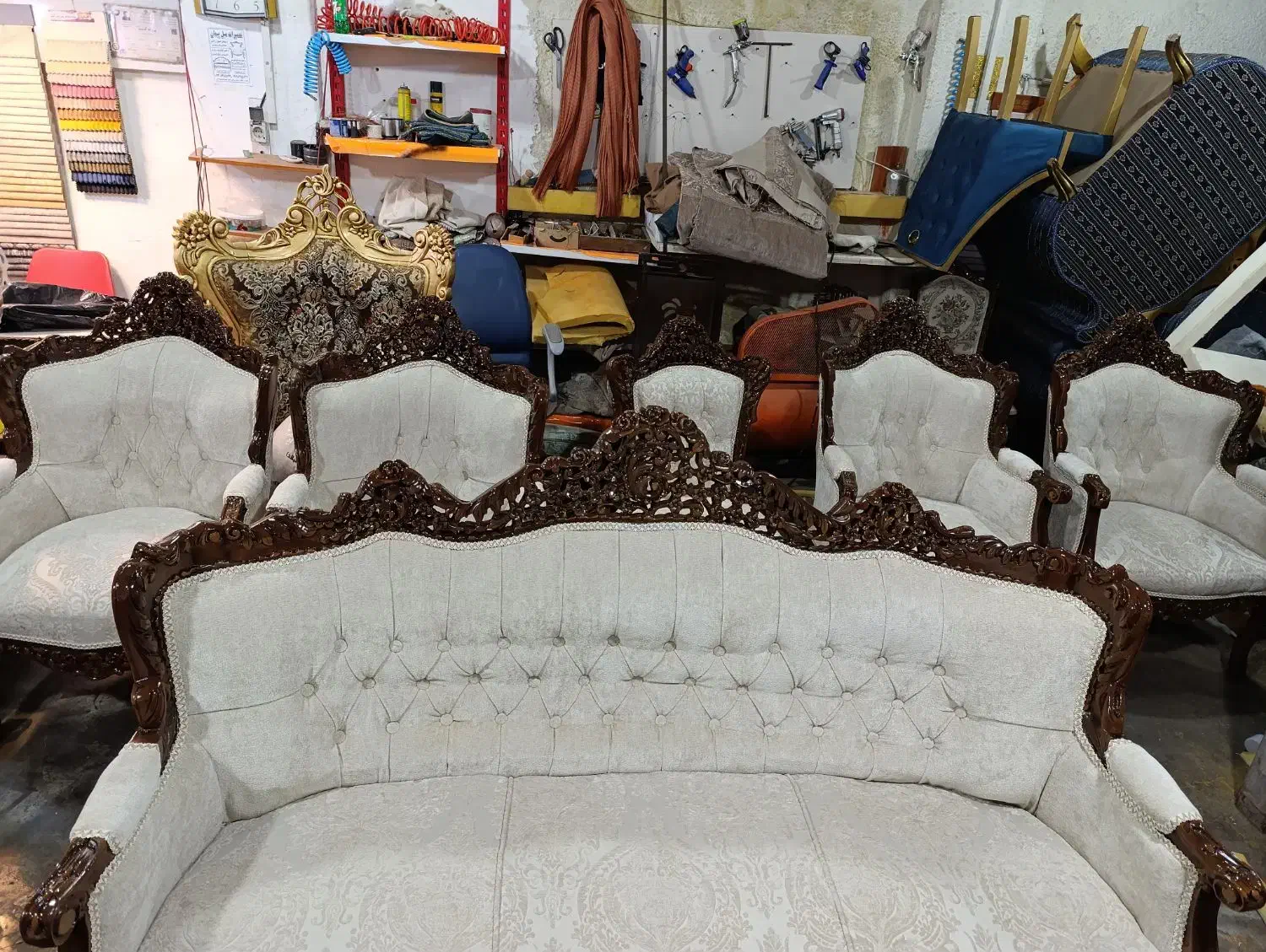 تعمیرات مبل پارچه فوم اسفنج رنگکاری با20 درصدتخفیف|خدمات پیشه و مهارت|سنندج, |دیوار