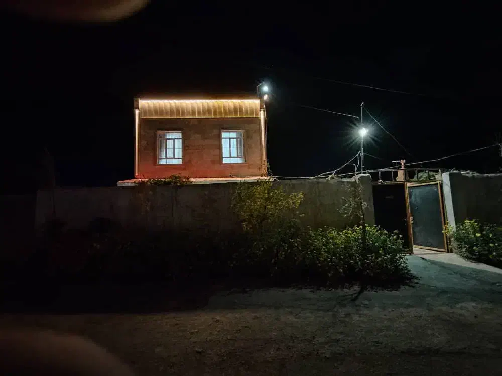 منزل ویلای با آب هوای کویری توریستی تاکویر2کیلومتر|فروش خانه و ویلا|فیروزه, |دیوار