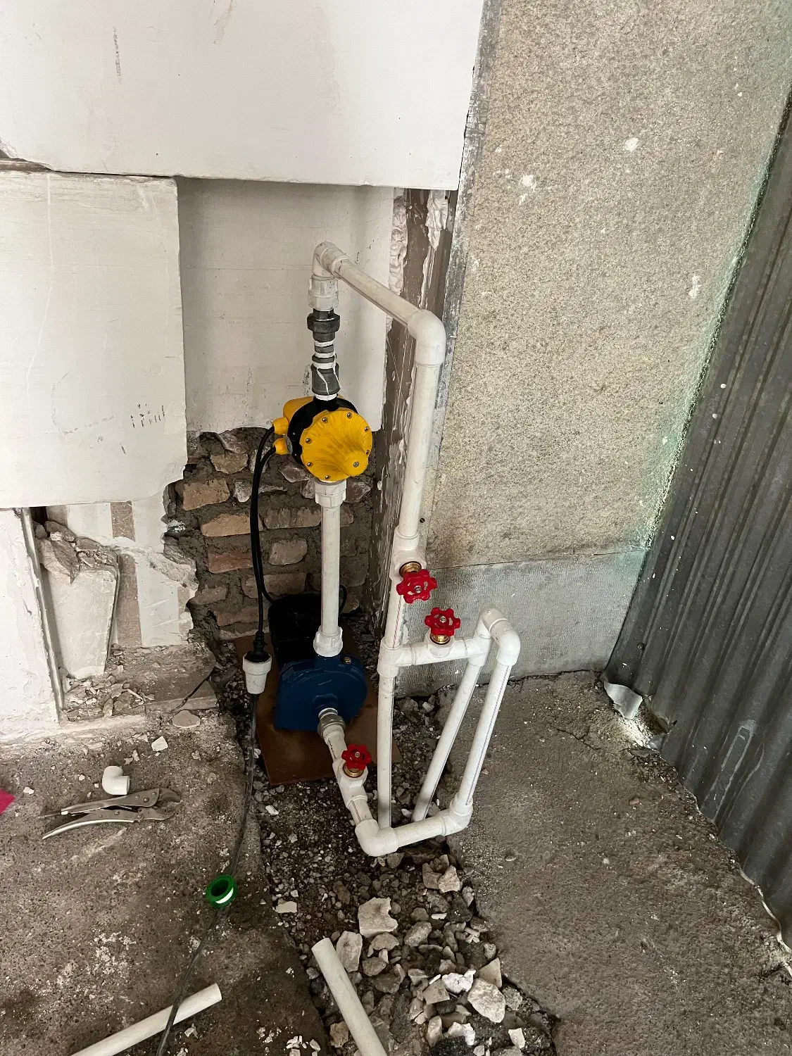 تعویض و تعمیر شیرالات نصب توالت فرنگی روشویی کولر|خدمات پیشه و مهارت|تهران, تهرانپارس شرقی|دیوار