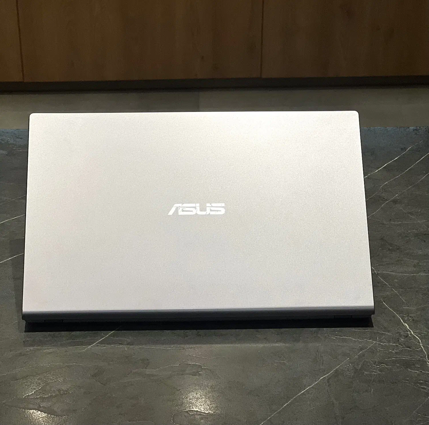 ASUS F515/X515|رایانه همراه|گله دار, |دیوار