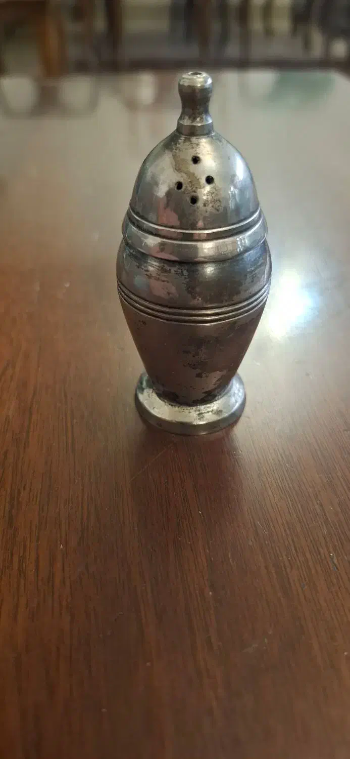 ظروف قدیمی آنتیک|کلکسیون اشیاء عتیقه|تهران, میدان ولیعصر|دیوار