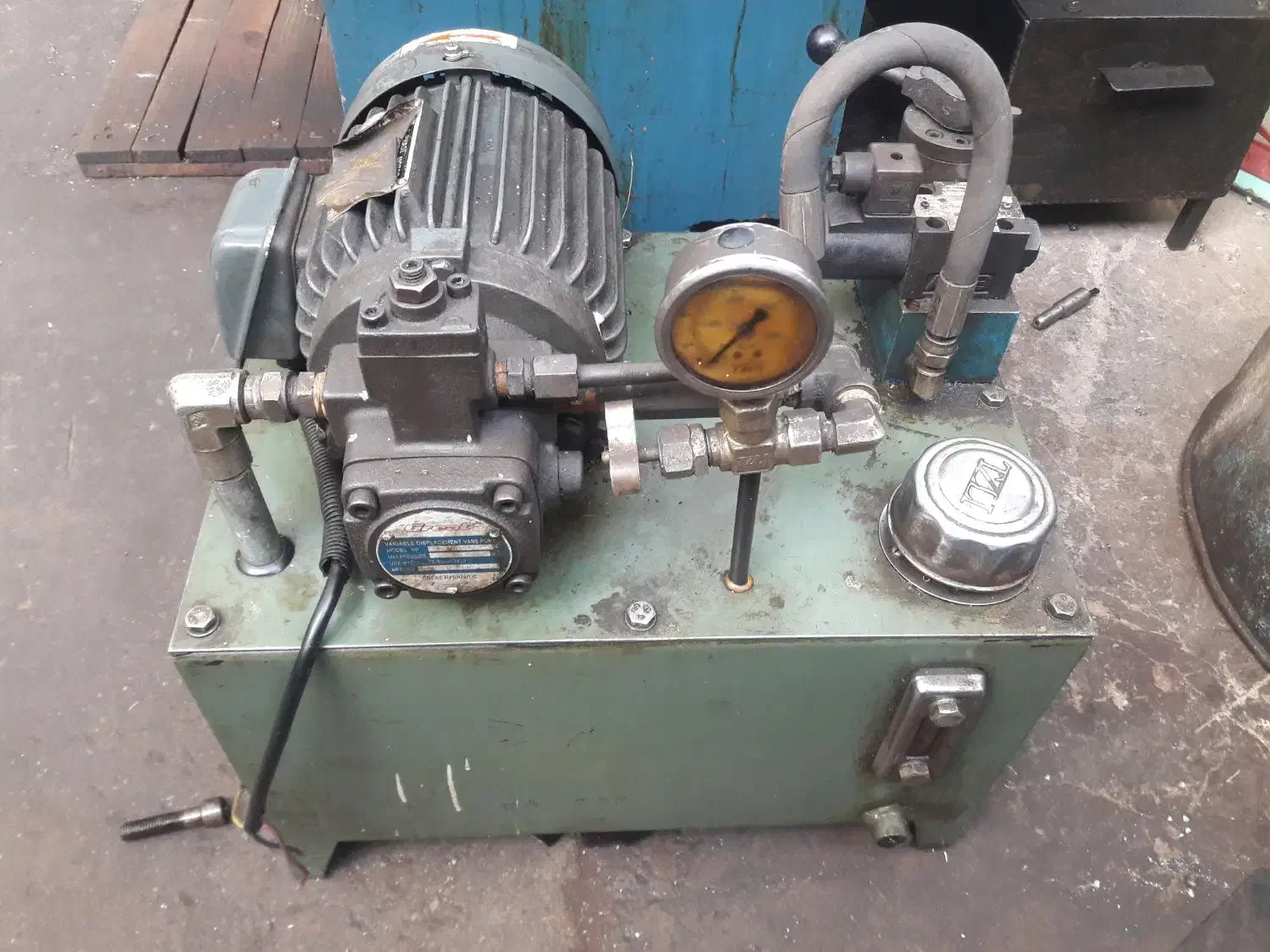 یونیت هیدرولیک جک|ماشینآلات صنعتی|الوند, |دیوار