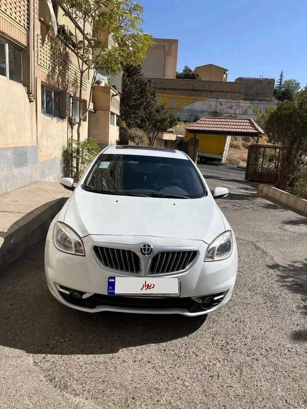 برلیانس مدل۹۶ h330 اتومات فول خیلی تمیز سالم|خودرو سواری و وانت|پردیس, فاز ۱|دیوار