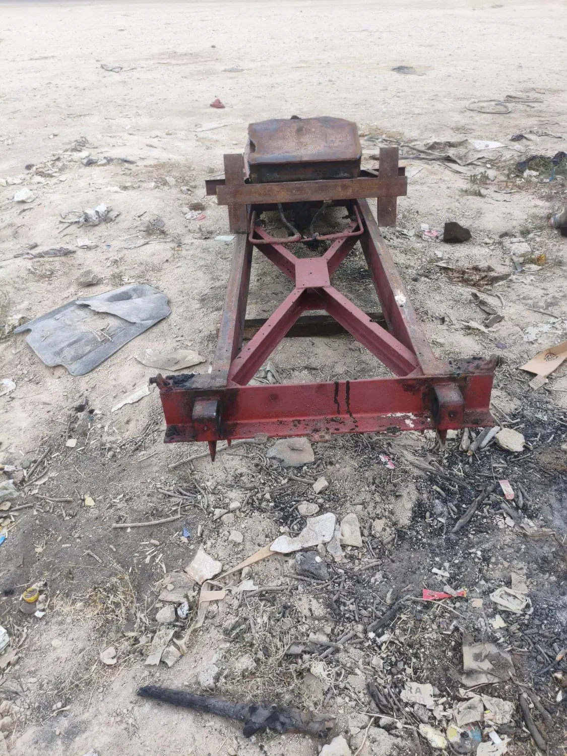 جک نیسانی وکلاف زیر مایلر|ماشین‌آلات صنعتی|بوکان, |دیوار