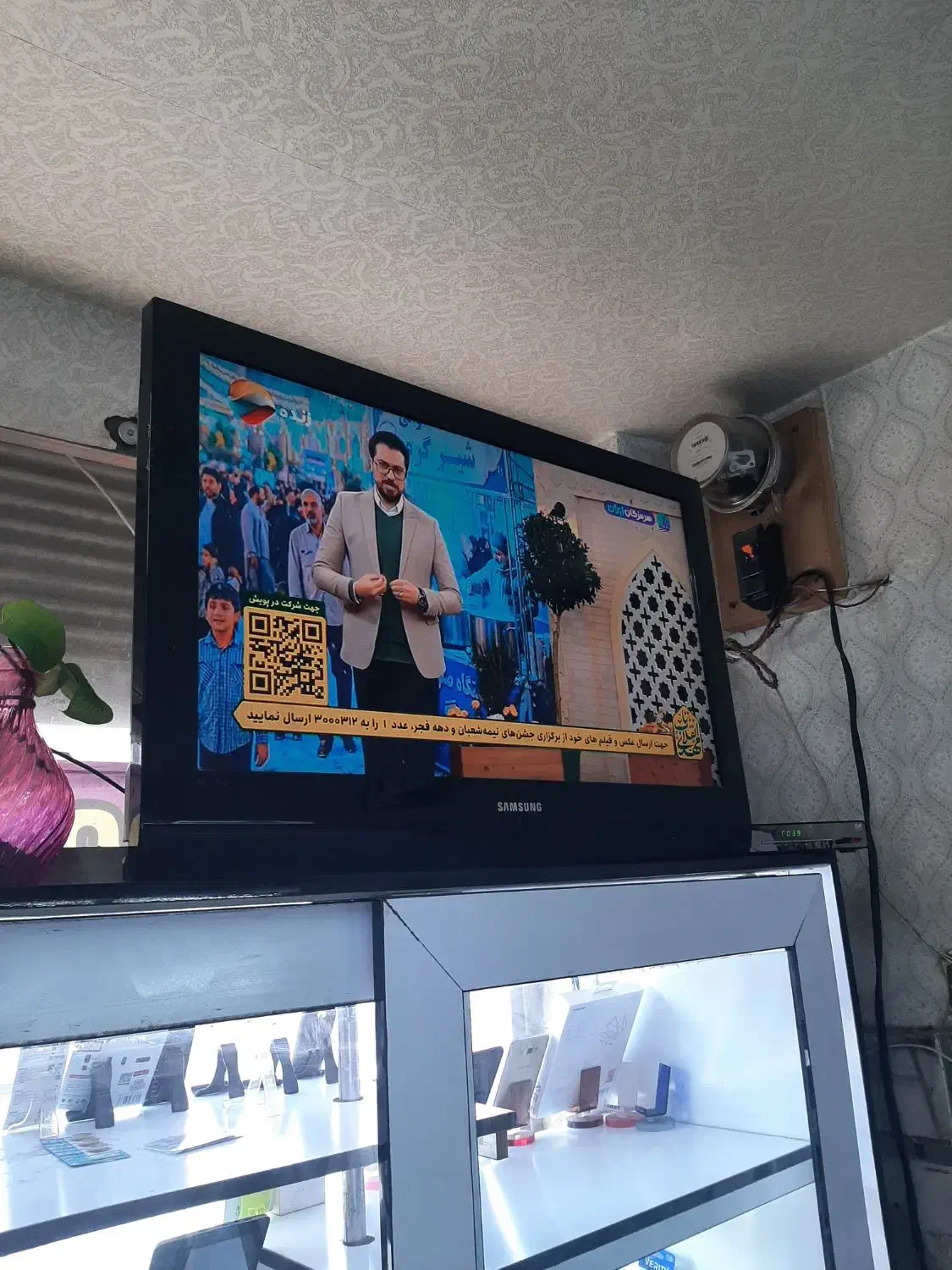 تلویزیون ال سی دی ۴۲ و ۳۲|تلویزیون و پروژکتور|اسلام‌شهر, شهرک محمدیه|دیوار