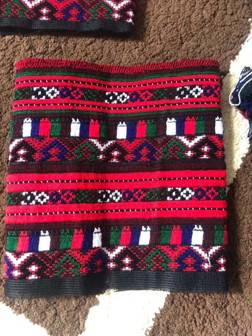 زی استین|لباس|سراوان, |دیوار