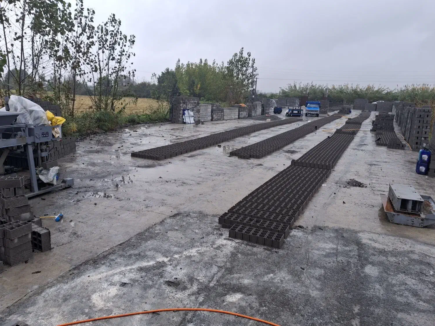 بلوک تولیدی بلوک پوکه ای سبک|مصالح و تجهیزات ساختمان|آمل, |دیوار