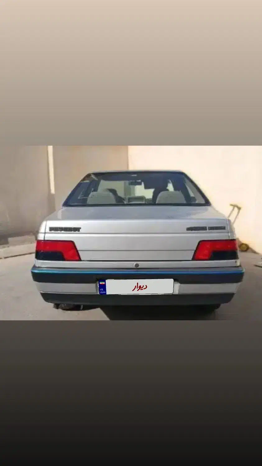 پژو ۴۰۵ نقره ای|خودرو سواری و وانت|تهران, زرگنده|دیوار