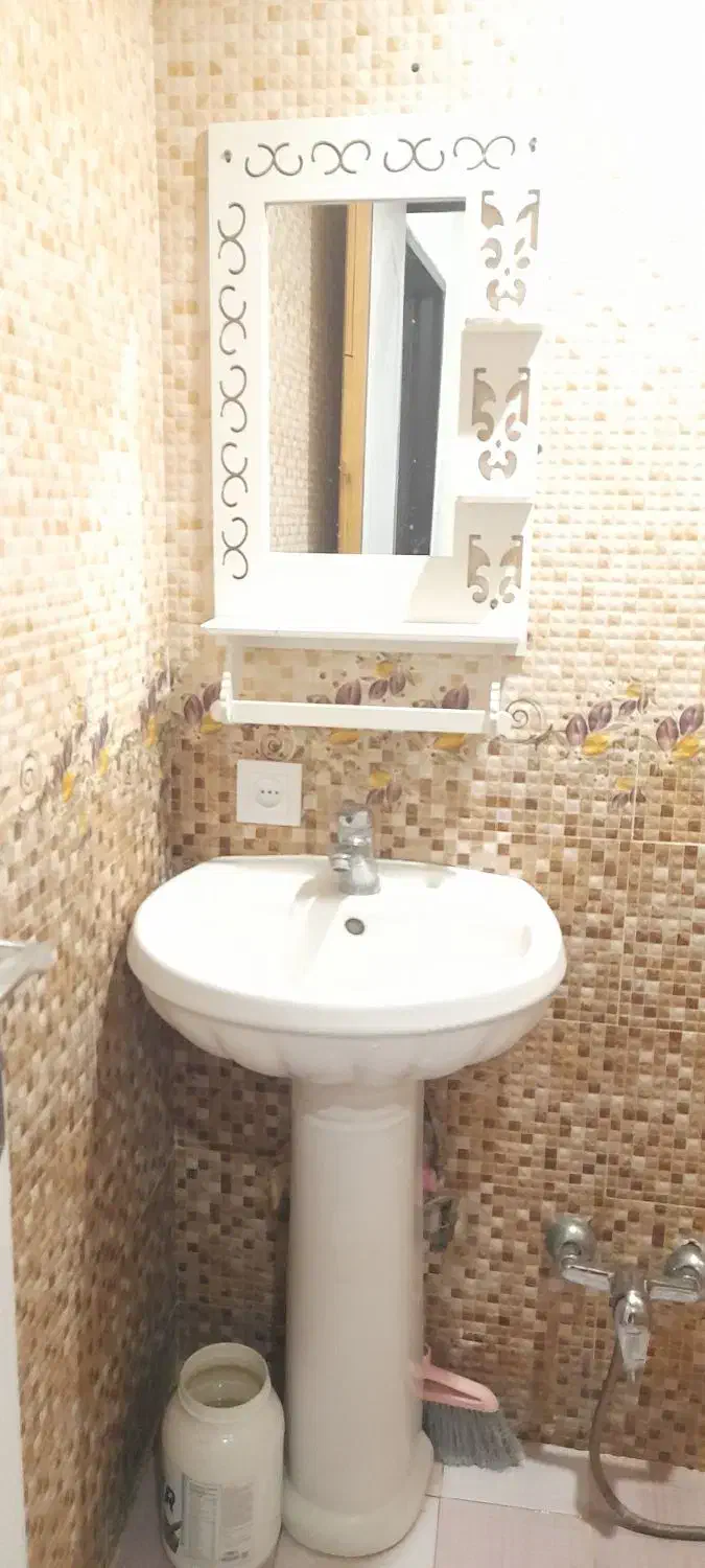 روشویی توالت|لوازم سرویس بهداشتی|چهارباغ, |دیوار