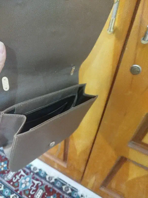 کیف دوشی|کیف، کفش، کمربند|اردبیل, |دیوار