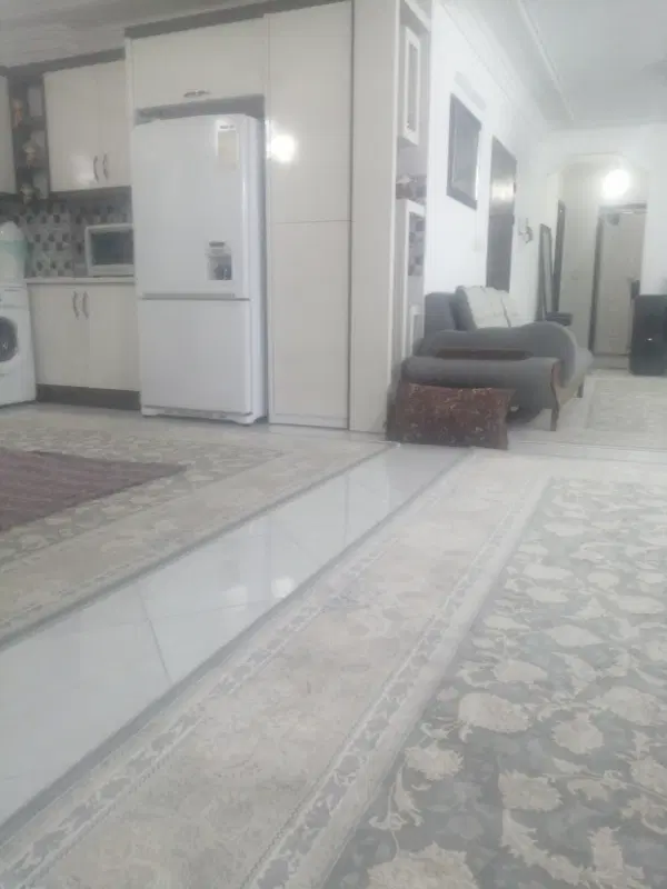 طبقه اول تک واحدی|فروش آپارتمان|بجنورد, |دیوار