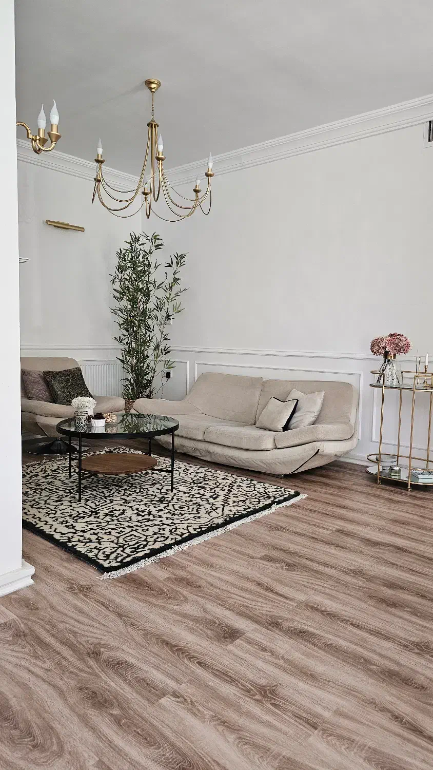 فروش یک دستگاه مبلمان ۴ نفره راحتی|مبلمان خانگی و میز عسلی|مشهد, فردوسی|دیوار