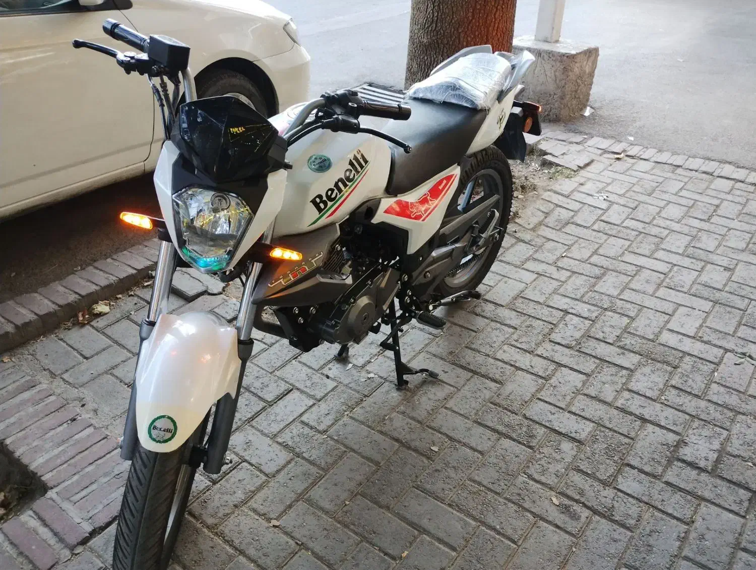 موتورسیکلت بنلی جهت معاوضه باخودرو|موتورسیکلت|همدان, |دیوار