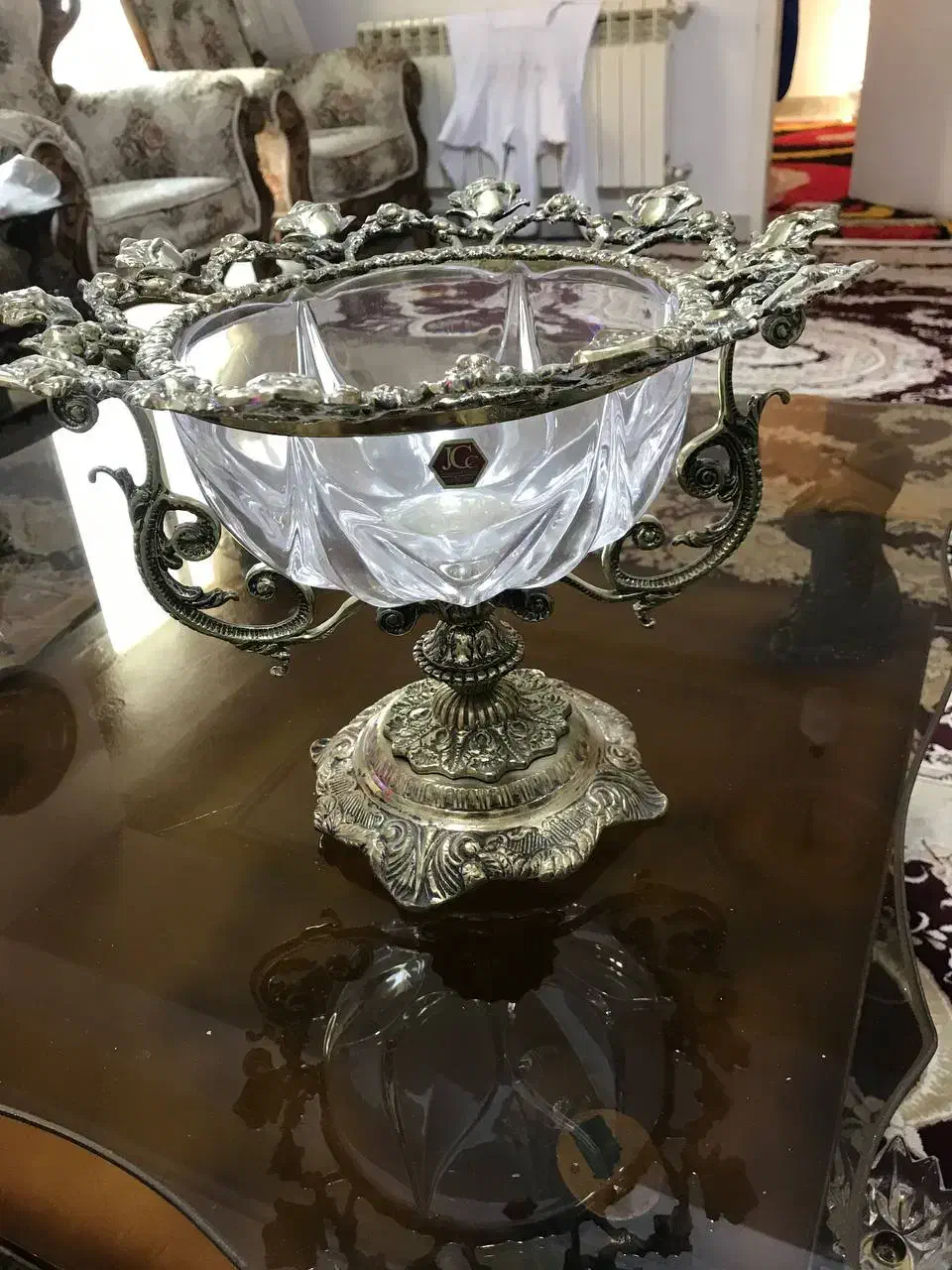 لوستر دوعدد هشت شاخه ویک عدد سه شاخه|لوستر و چراغ آویز|محمدشهر, همایون ویلا|دیوار