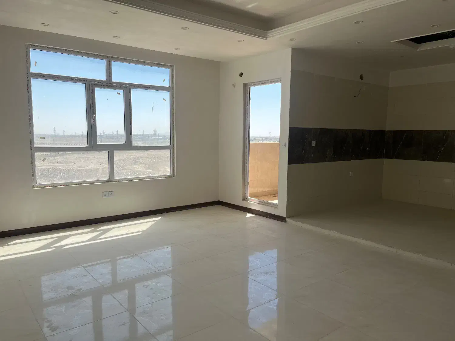 اپارتمان ۸۳ متری|فروش آپارتمان|بهارستان, |دیوار