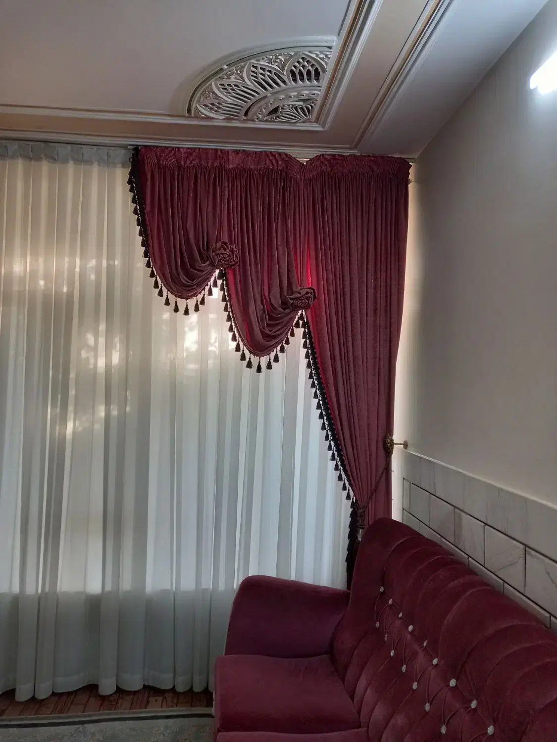 یالان مخمل پرده|پرده، رانر، رومیزی|خمینیشهر, |دیوار