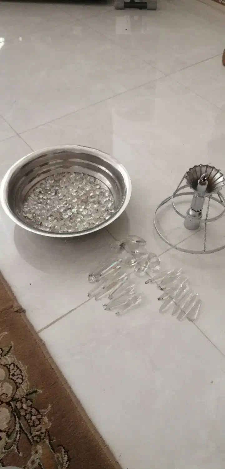 لوازم لوستر|لوستر و چراغ آویز|اردکان, |دیوار